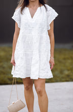 Load image into Gallery viewer, White woven dress